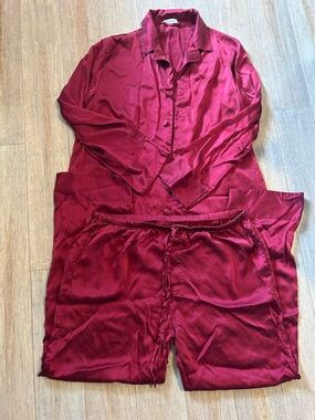 Mommesilk mulberry silk long sleeve button. Up Button-Up pajama Set XL